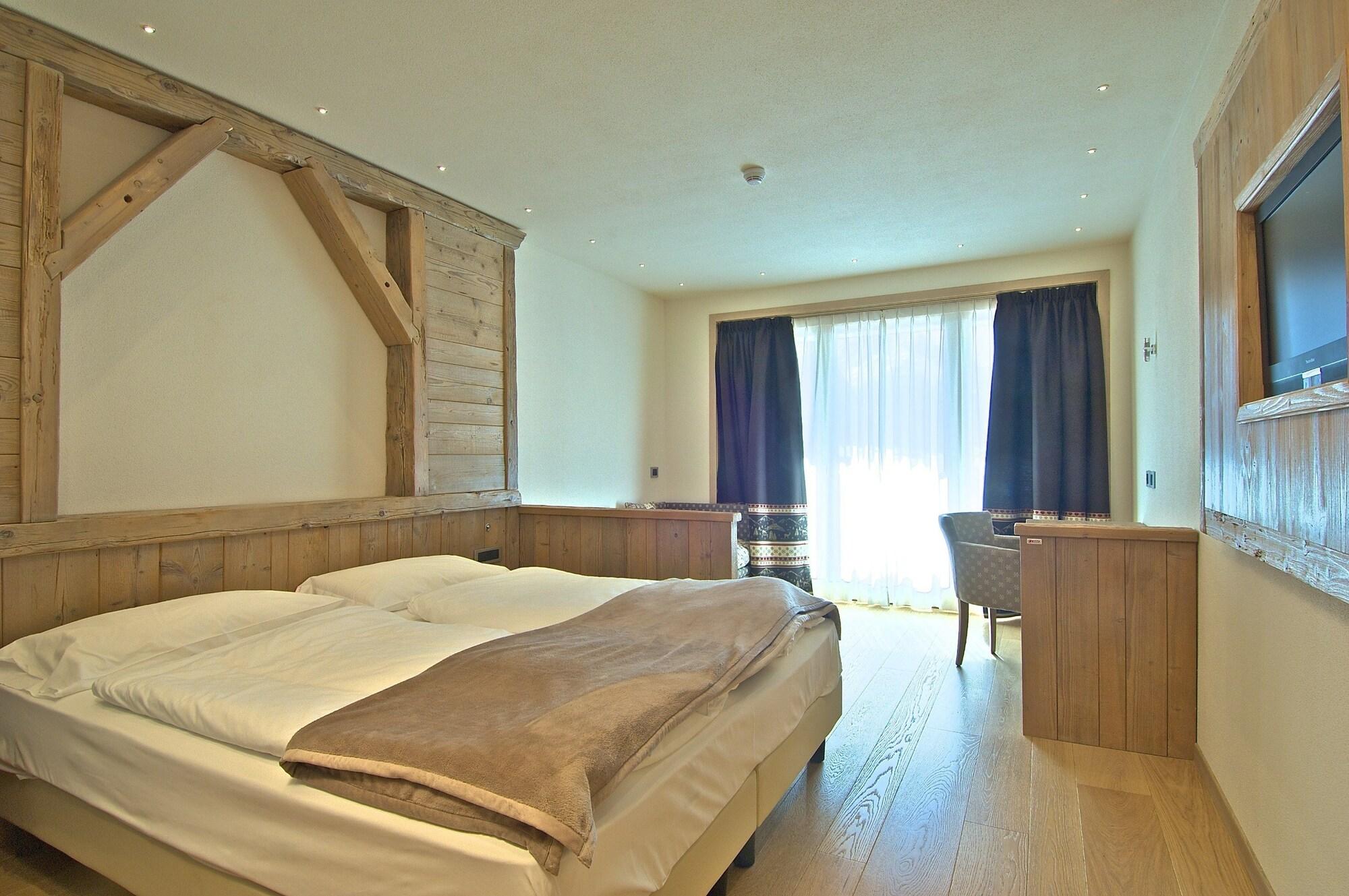 Hotel Alba Livigno Esterno foto