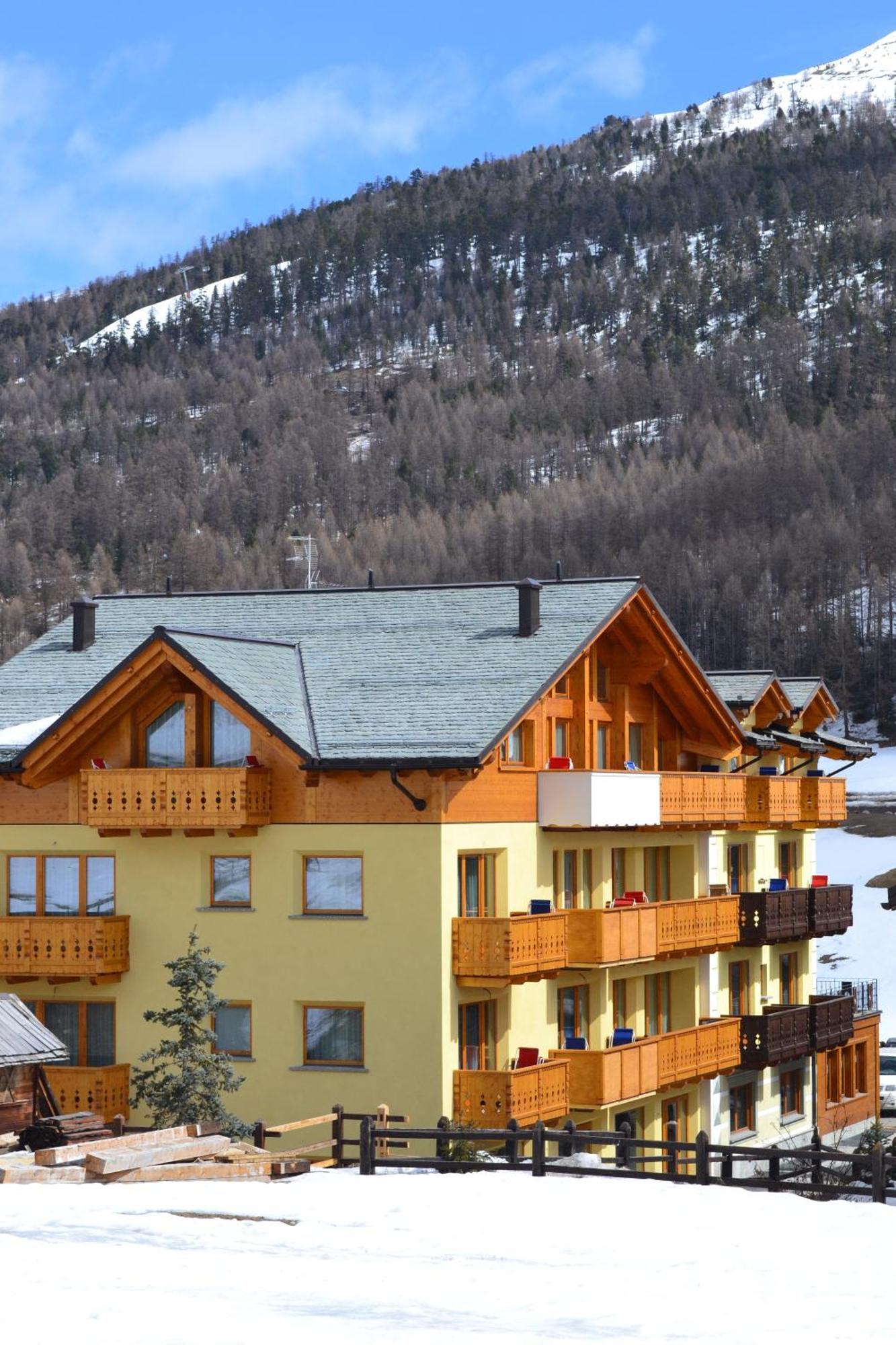 Hotel Alba Livigno Esterno foto